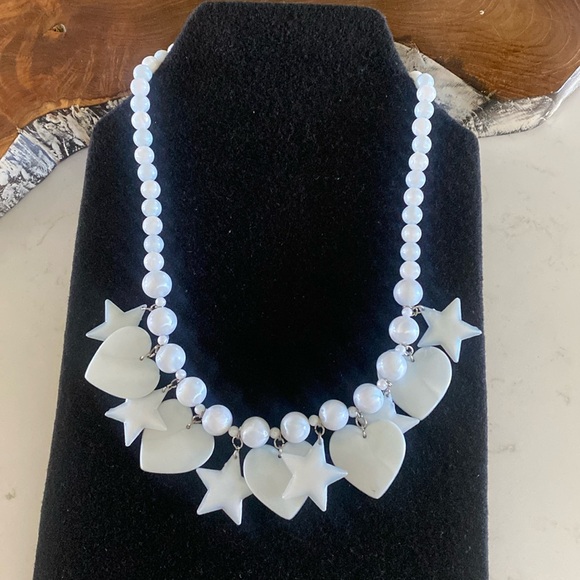 Vintage Jewelry Acrylic/plastic Stars and Hearts Necklace FINAL PRICE DROP - Picture 1 of 6